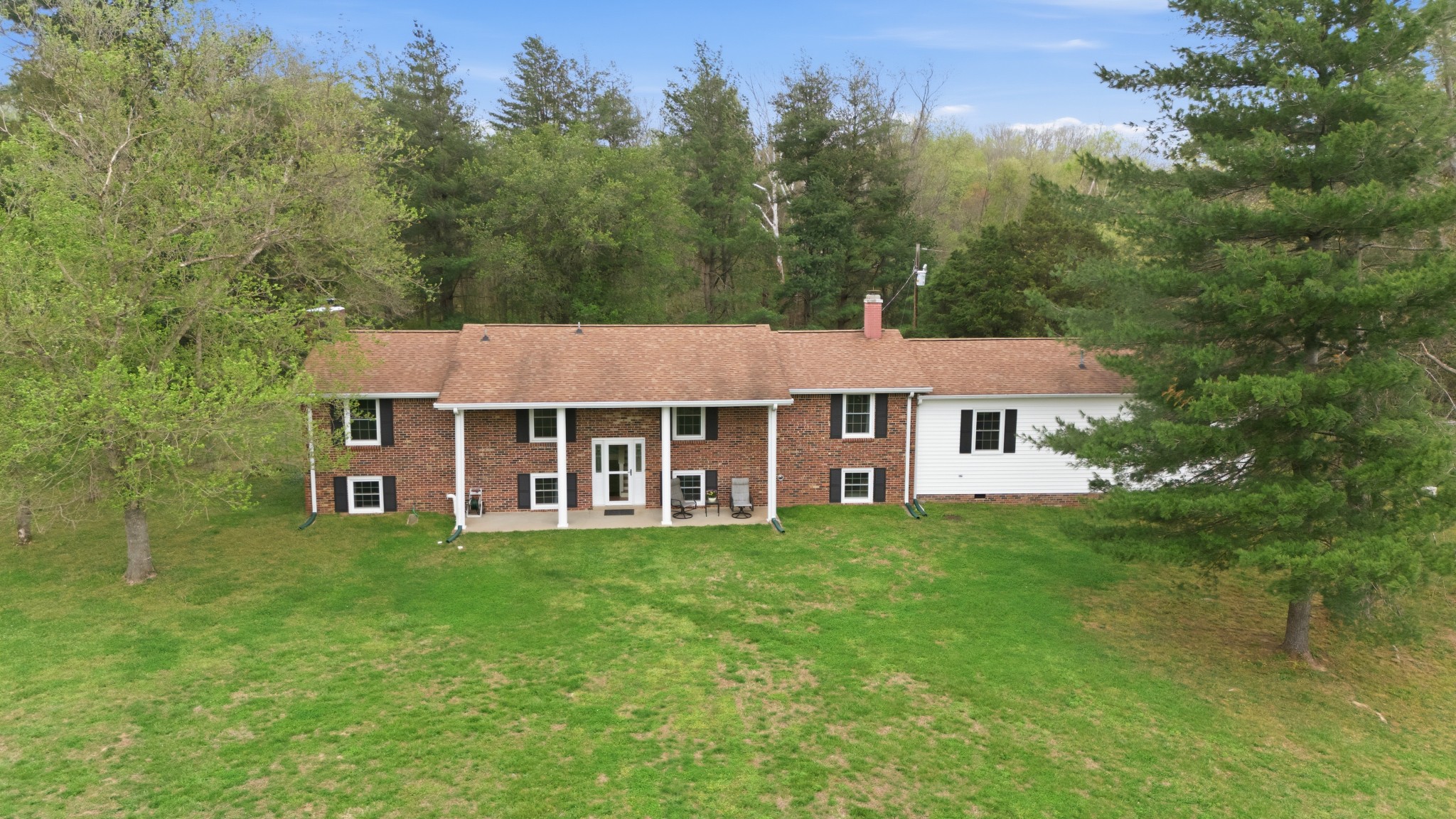 293 E Piney Road Dickson TN 37055