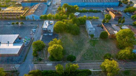 2642 Broad Street Chattanooga TN 37408