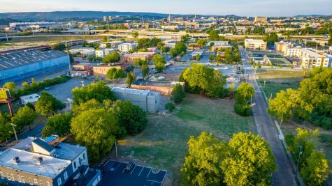 2642 Broad Street Chattanooga TN 37408