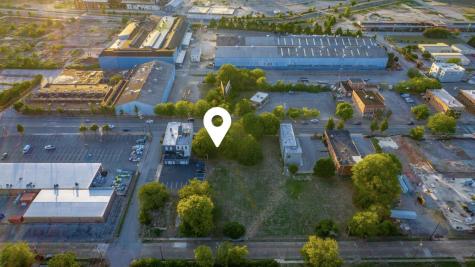 2642 Broad Street Chattanooga TN 37408