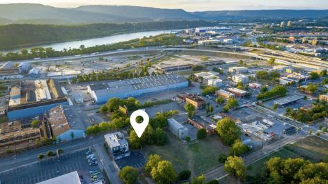 2642 Broad Street Chattanooga TN 37408