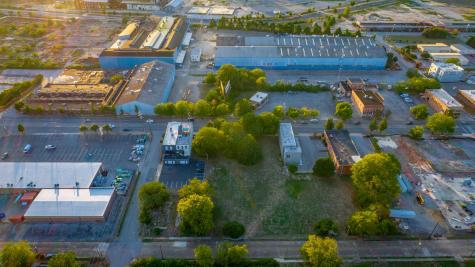 2642 Broad Street Chattanooga TN 37408