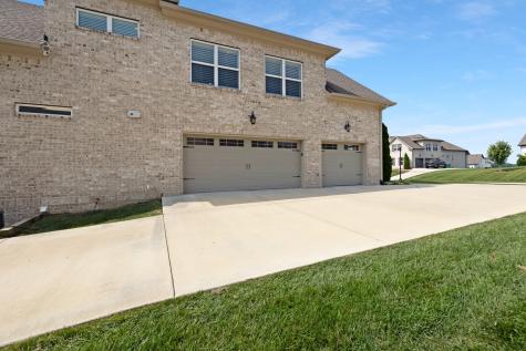 2003 Imagine Circle Spring Hill TN 37174