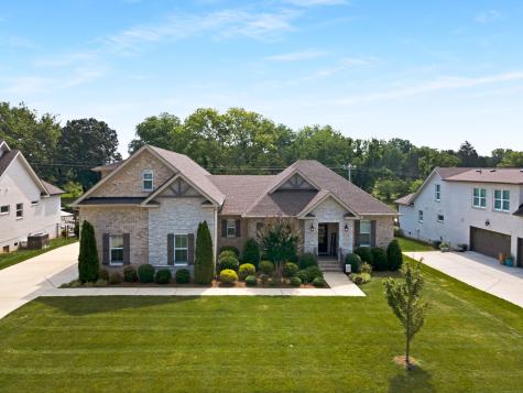 2003 Imagine Circle Spring Hill TN 37174