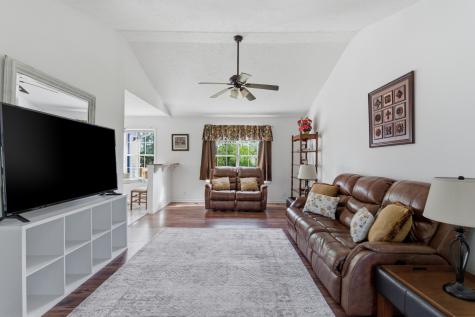 1657 Liberty Hill Dr, E Madison TN 37115