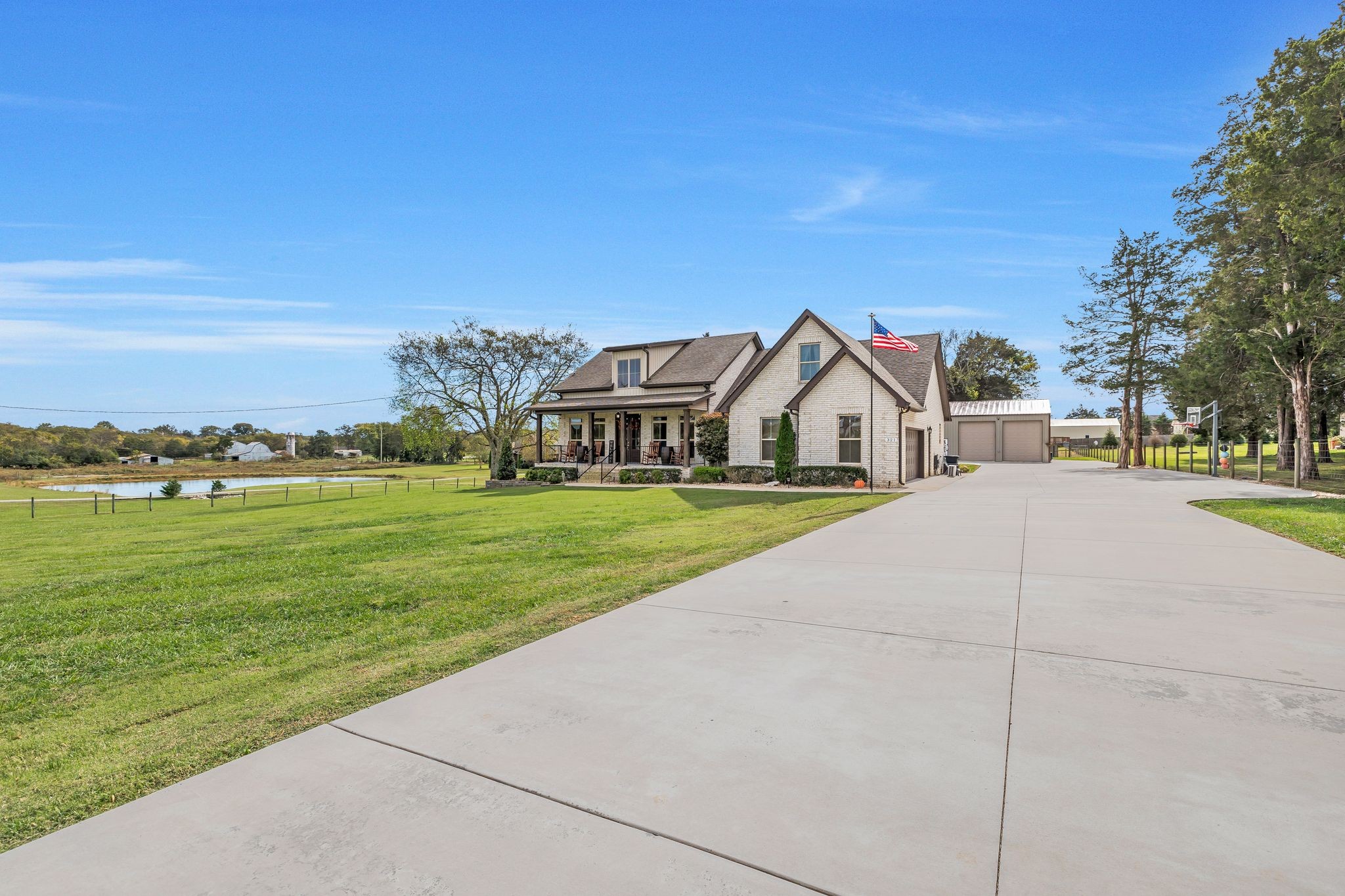 321 Dixon Road Shelbyville TN 37160