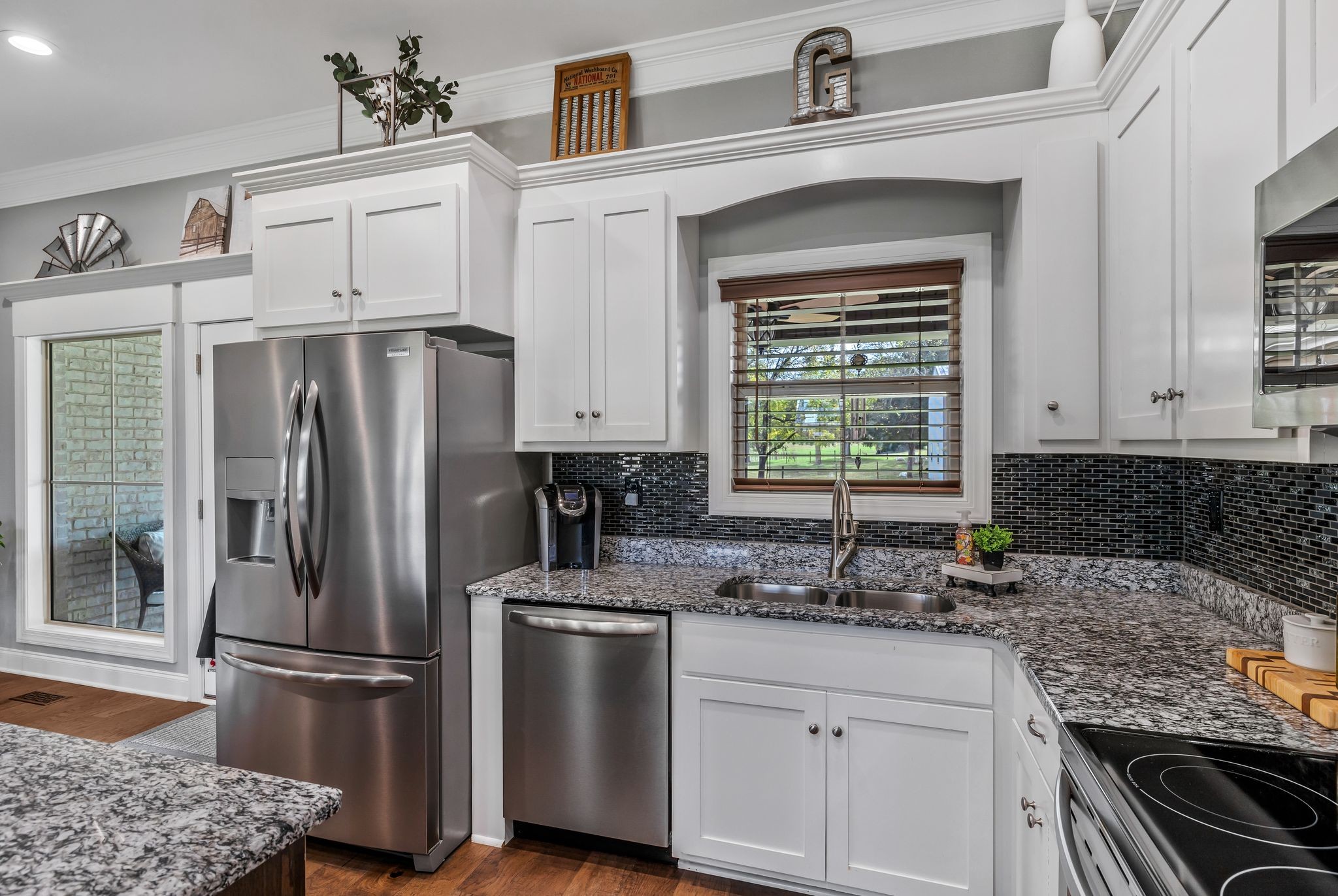 321 Dixon Road Shelbyville TN 37160