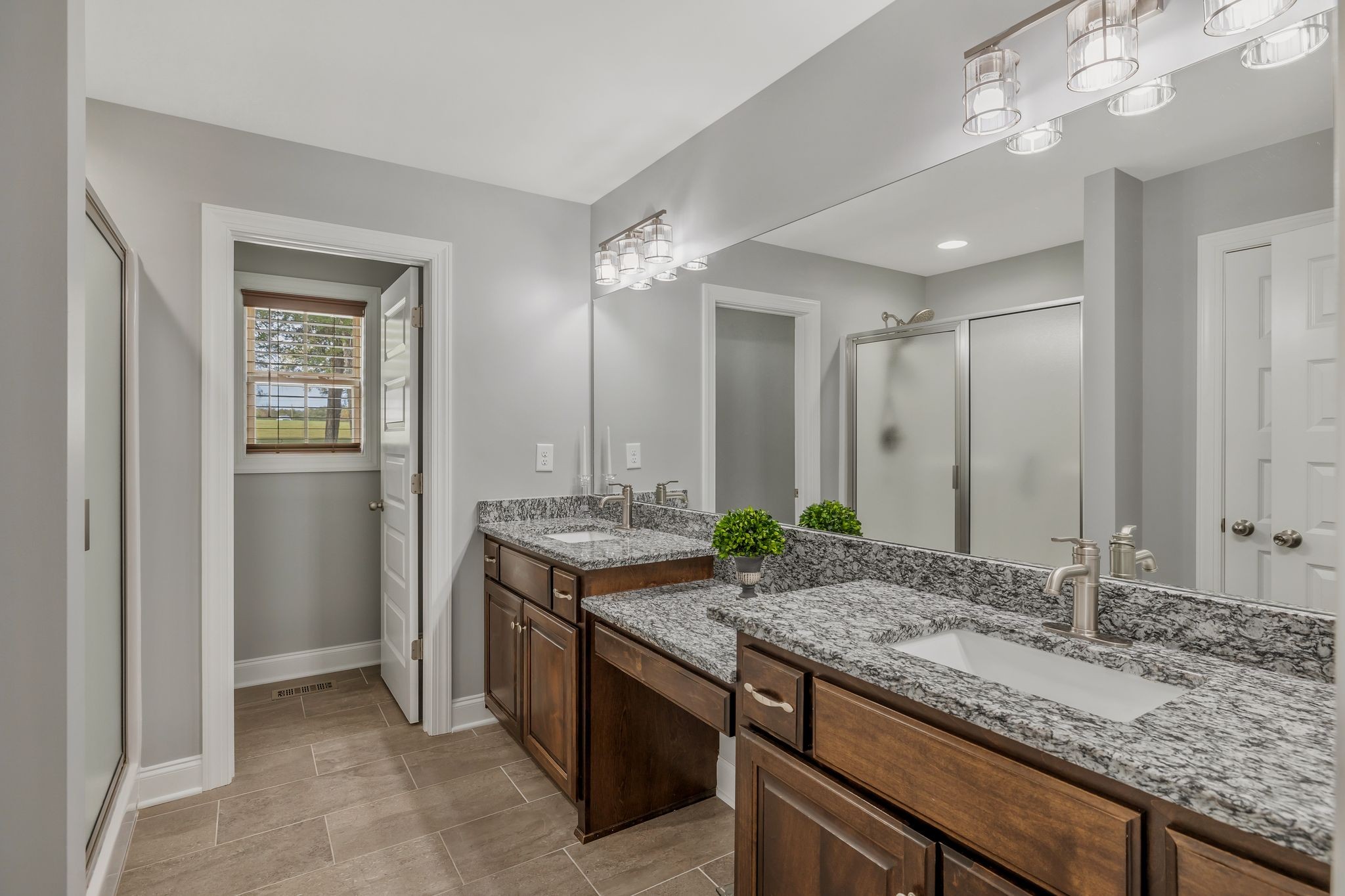 321 Dixon Road Shelbyville TN 37160
