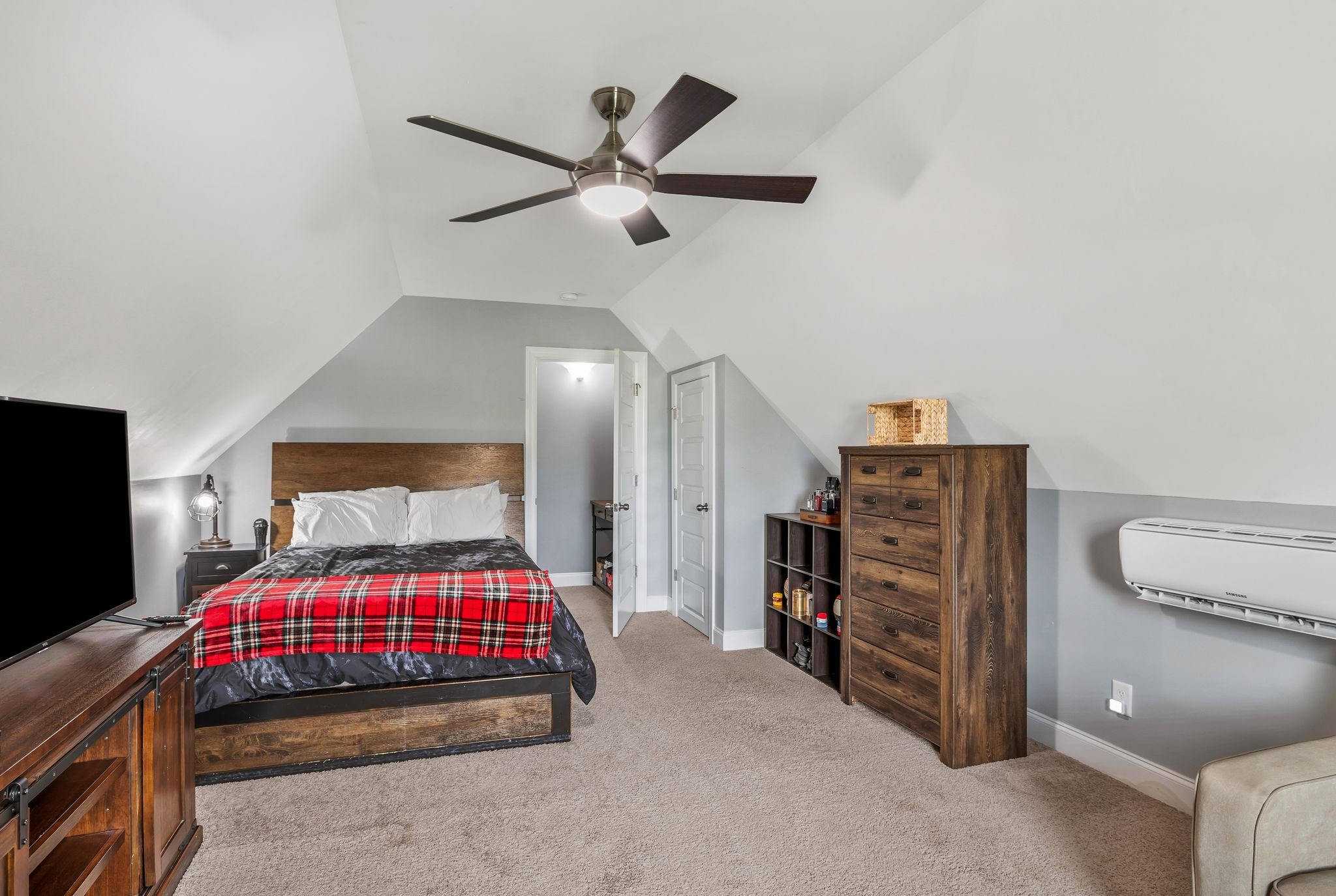 321 Dixon Road Shelbyville TN 37160