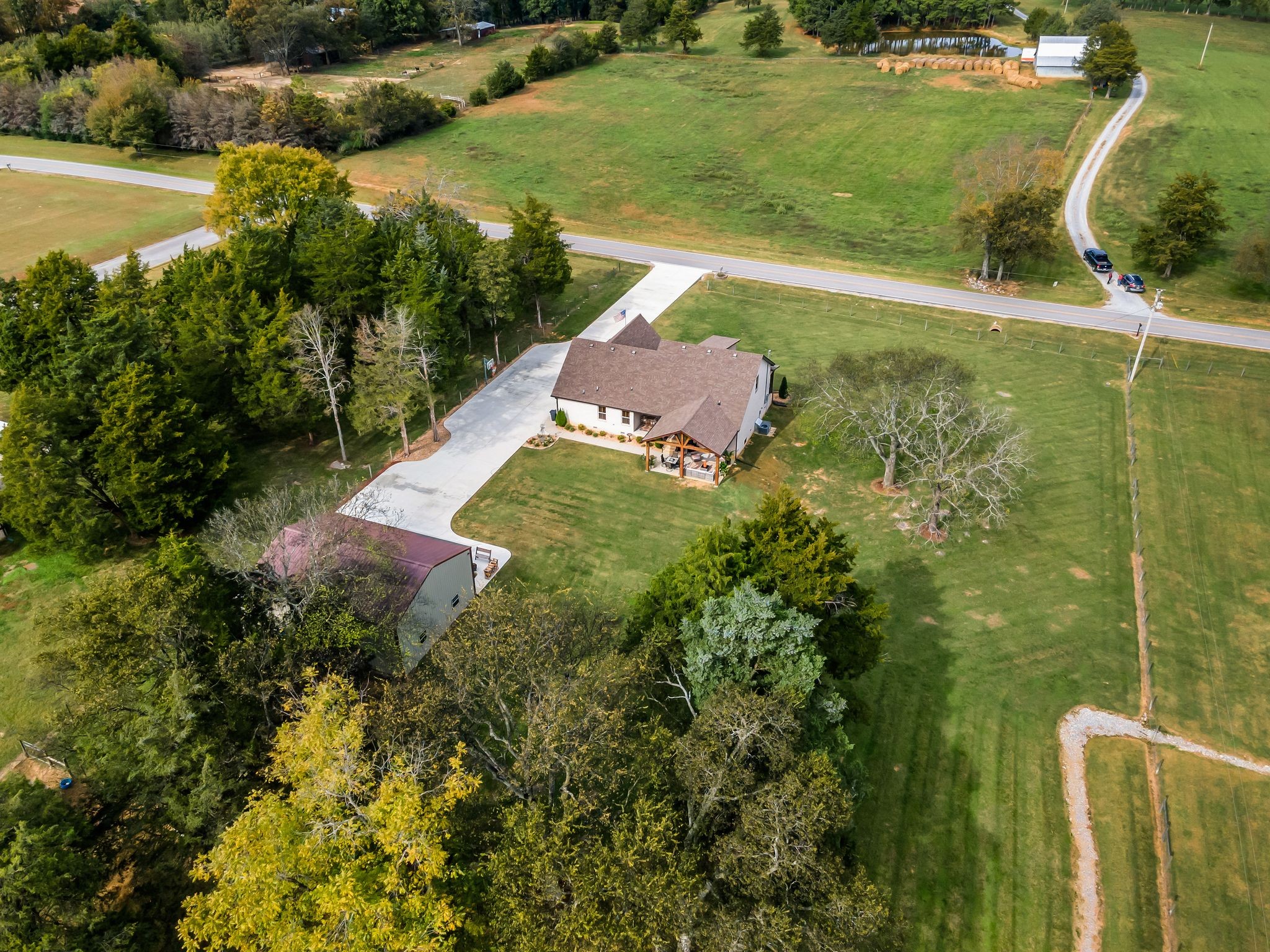 321 Dixon Road Shelbyville TN 37160
