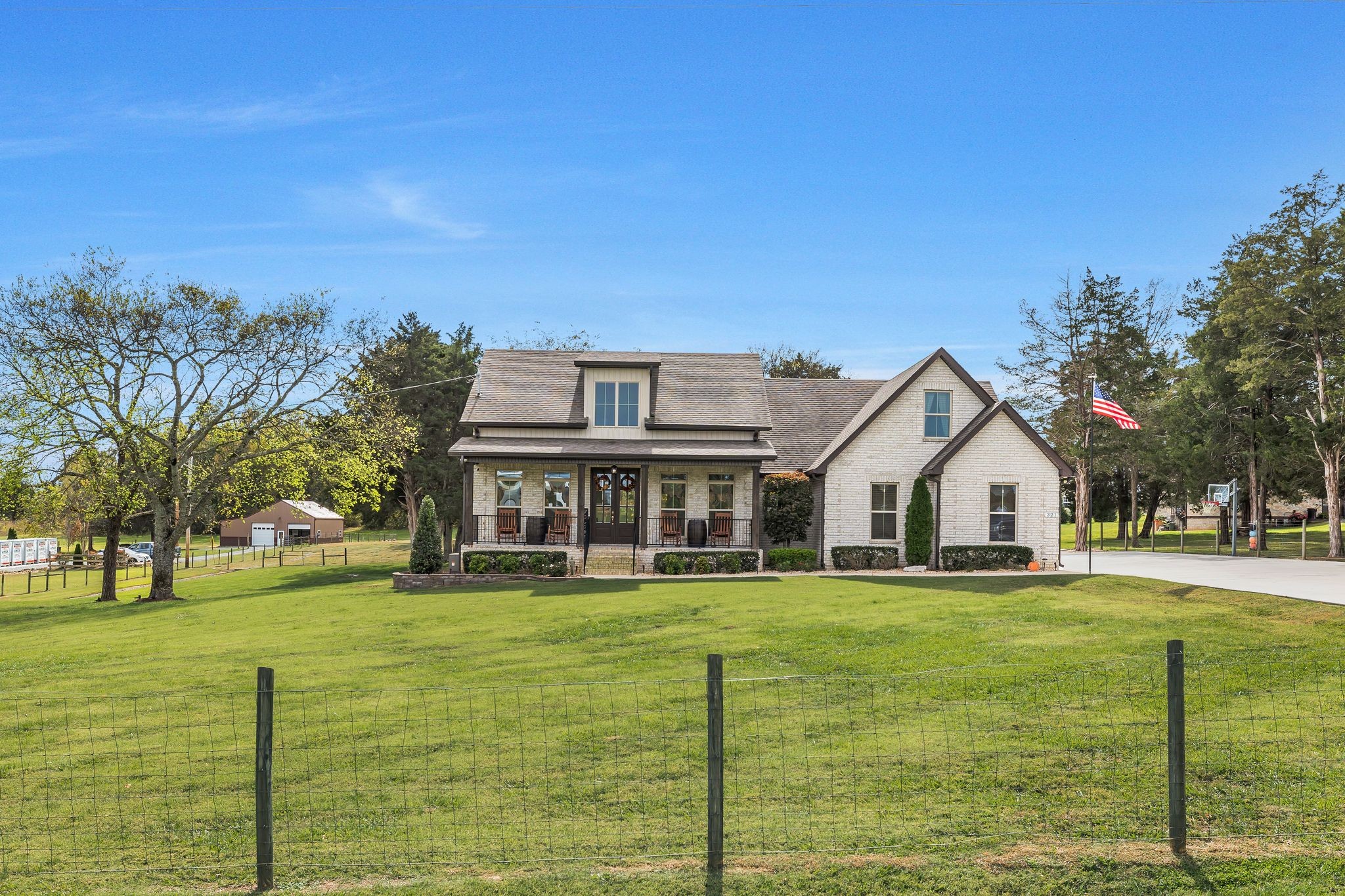 321 Dixon Road Shelbyville TN 37160