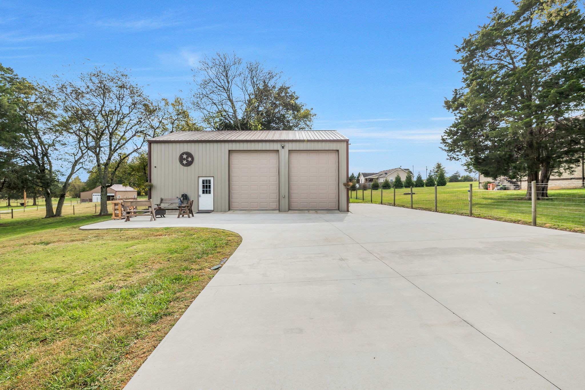 321 Dixon Road Shelbyville TN 37160