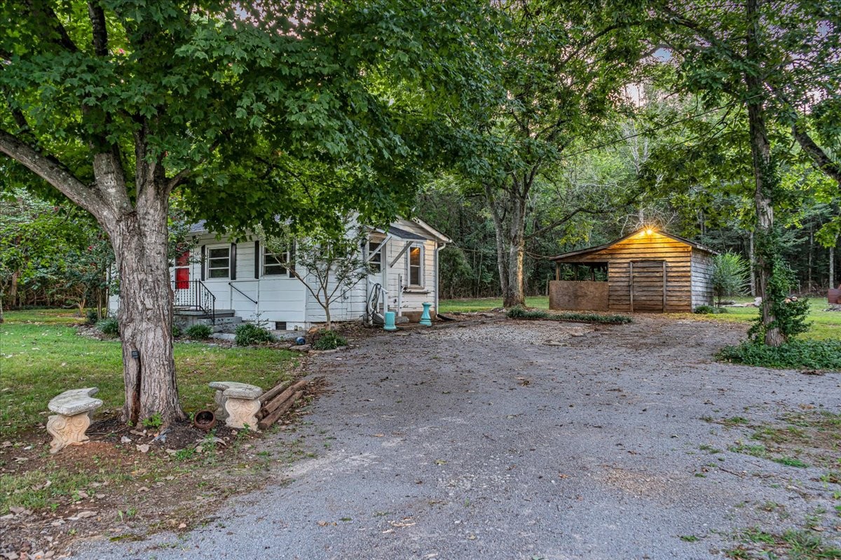 4204 Leanna Road Murfreesboro TN 37129