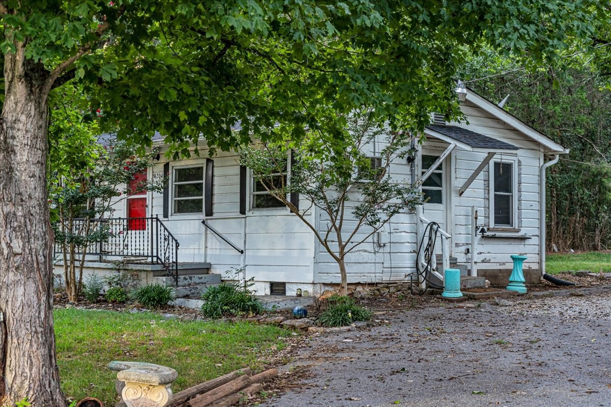 4204 Leanna Road Murfreesboro TN 37129