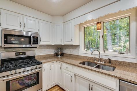 290 Claras Point Road Sewanee TN 37375