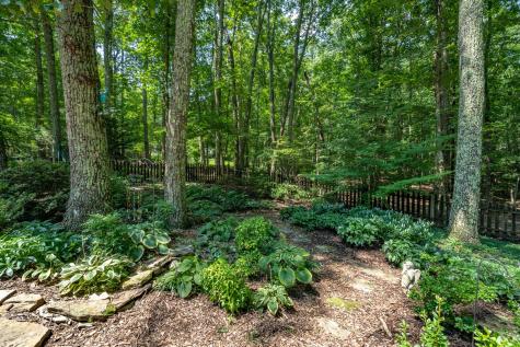 290 Claras Point Road Sewanee TN 37375
