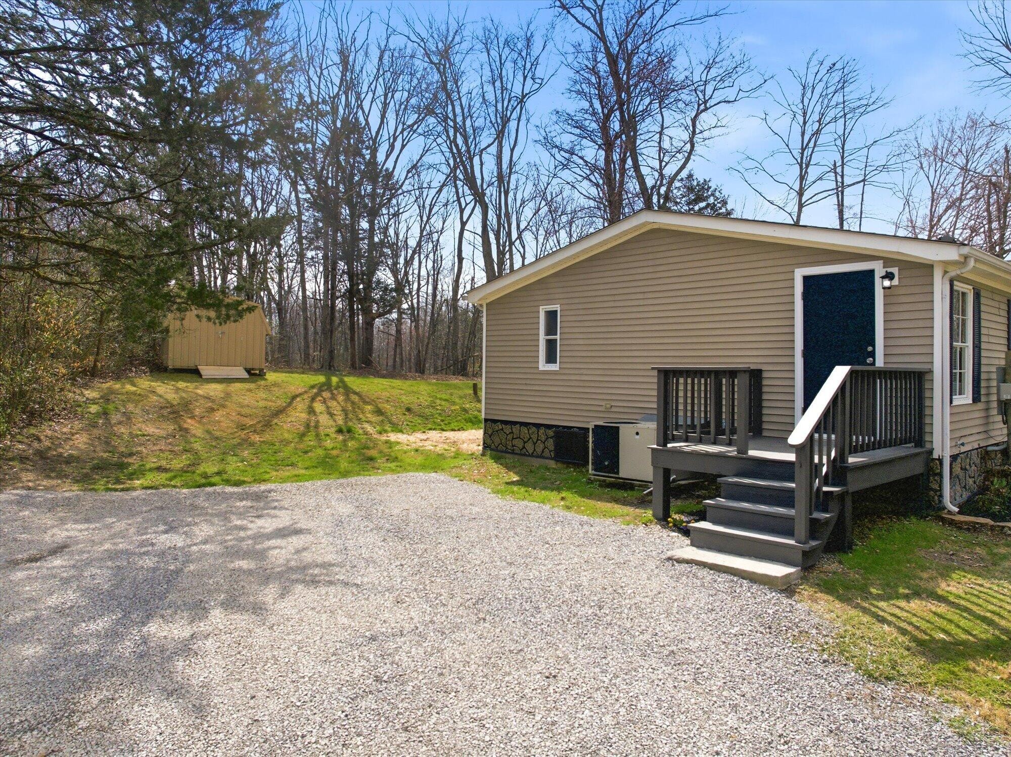 64 County Road 100 Decatur TN 37322