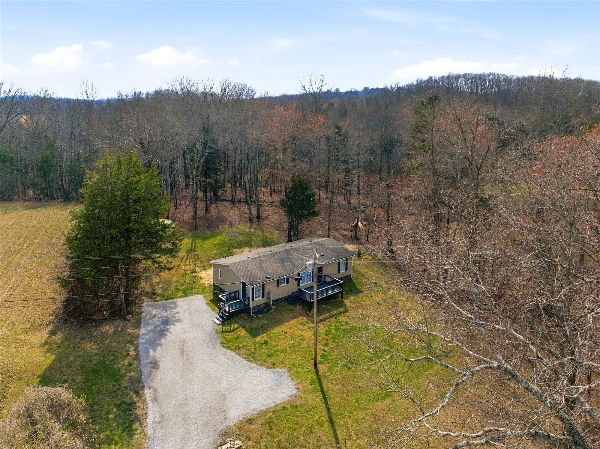 64 County Road 100 Decatur TN 37322