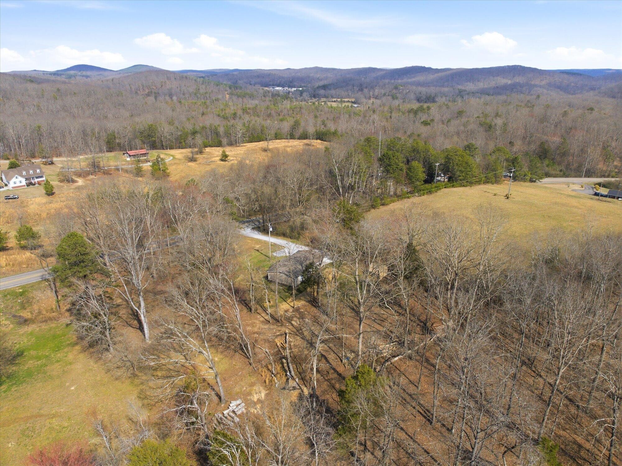 64 County Road 100 Decatur TN 37322