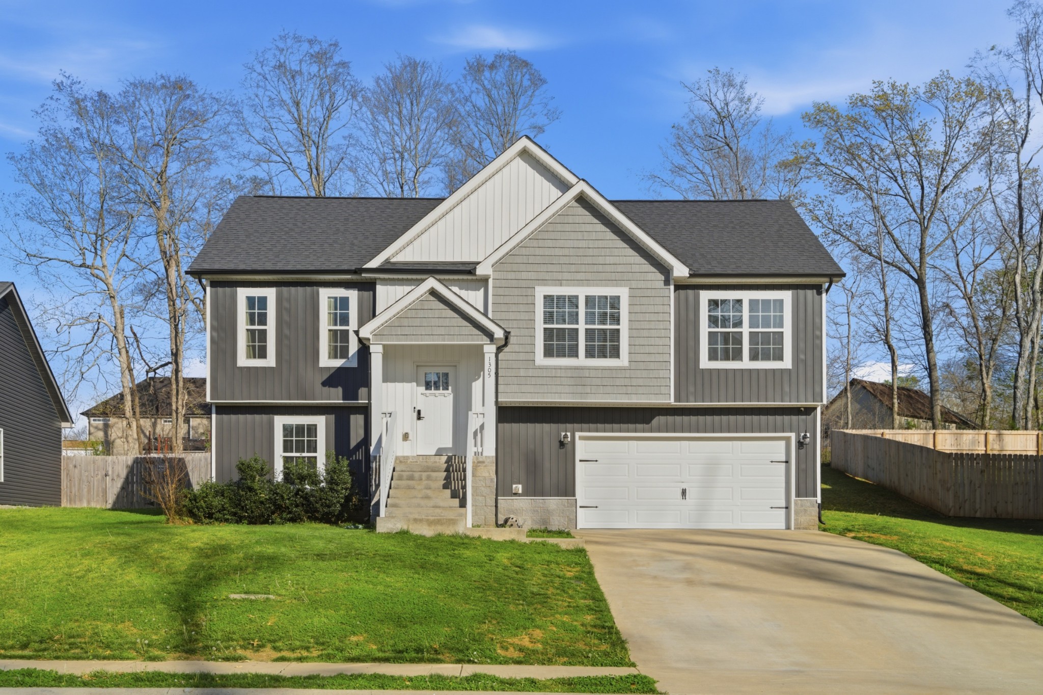 1305 Sussex Drive Clarksville TN 37042