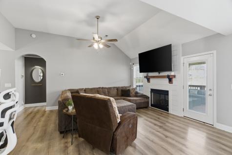 1305 Sussex Drive Clarksville TN 37042