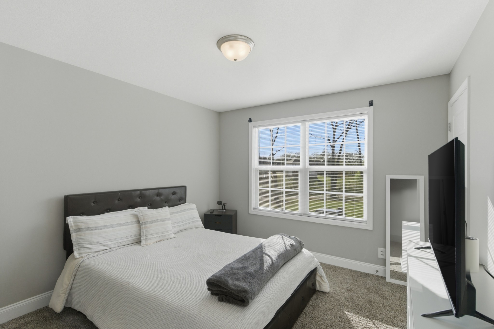 1305 Sussex Drive Clarksville TN 37042