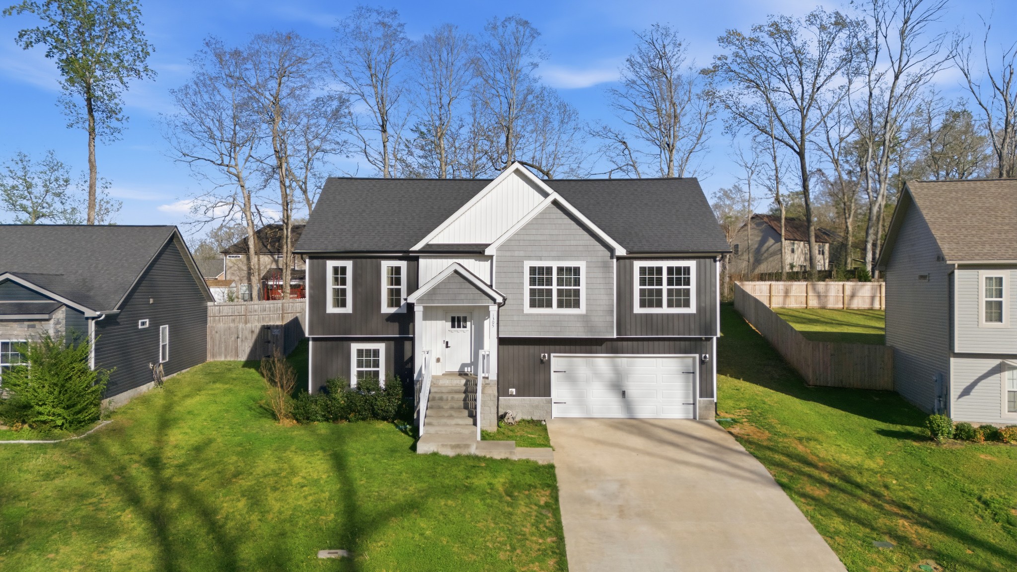 1305 Sussex Drive Clarksville TN 37042