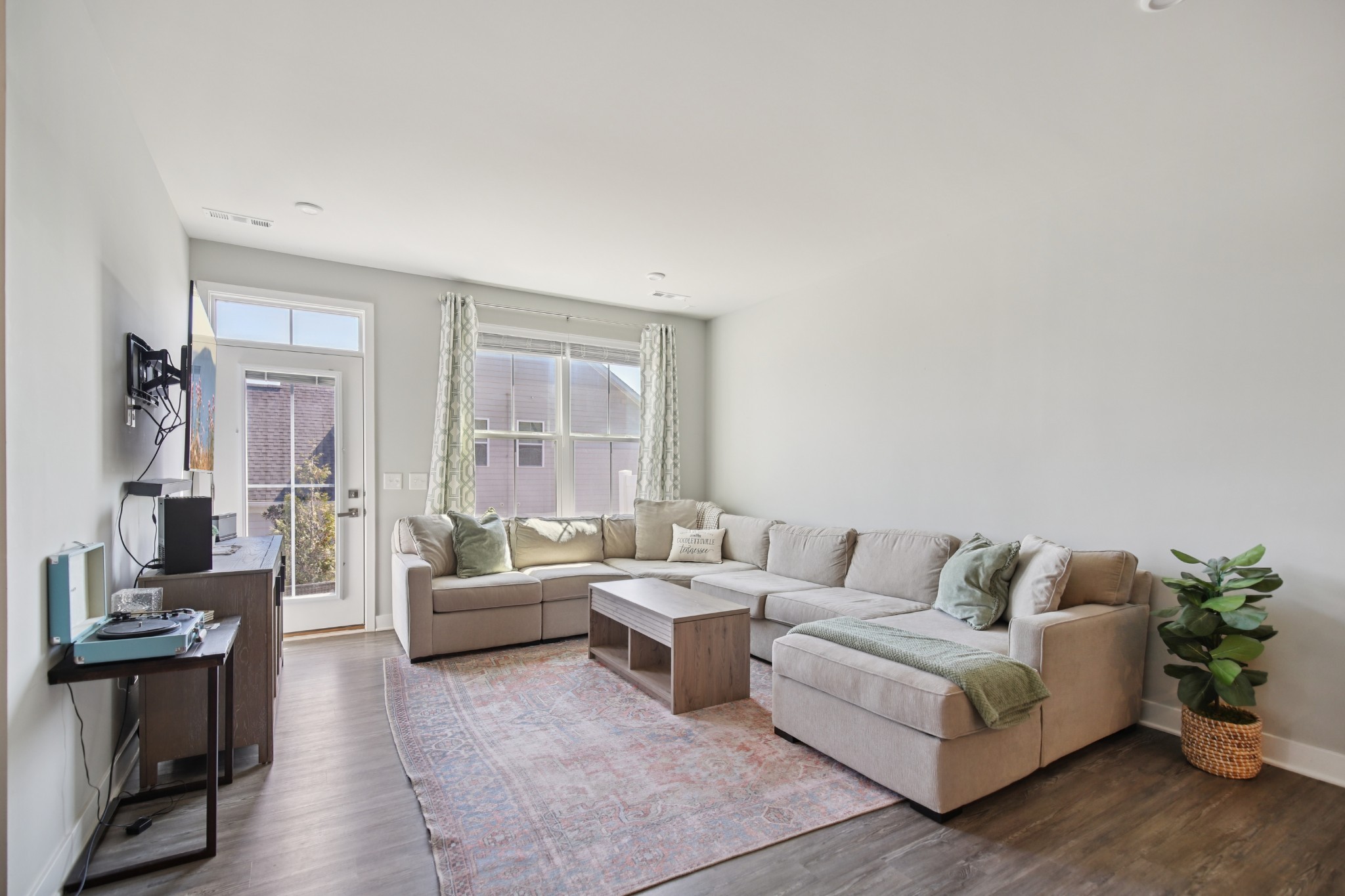 250 S Downs Circle Goodlettsville TN 37072