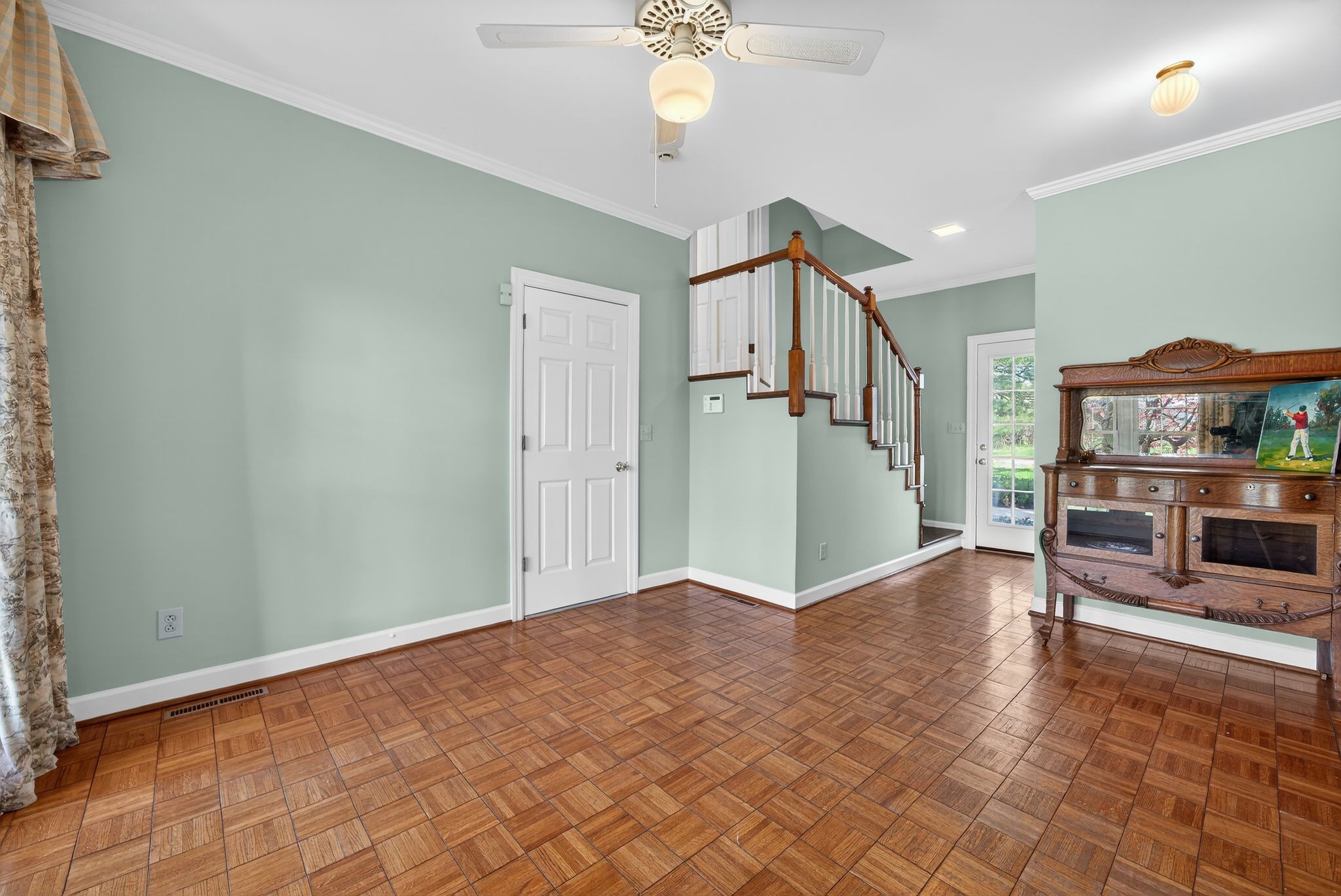 1553 N Main Street Mount Pleasant TN 38474