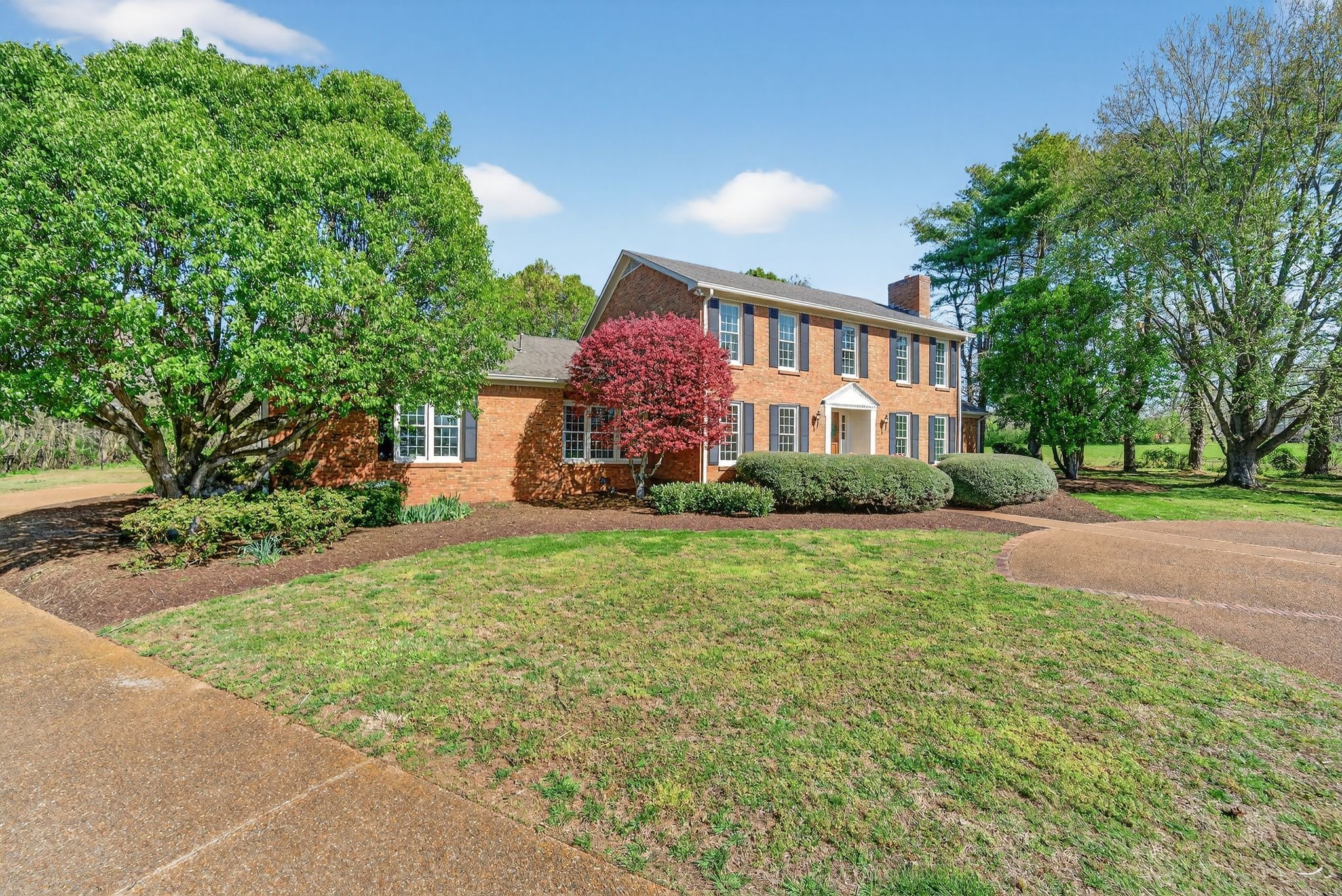 1553 N Main Street Mount Pleasant TN 38474
