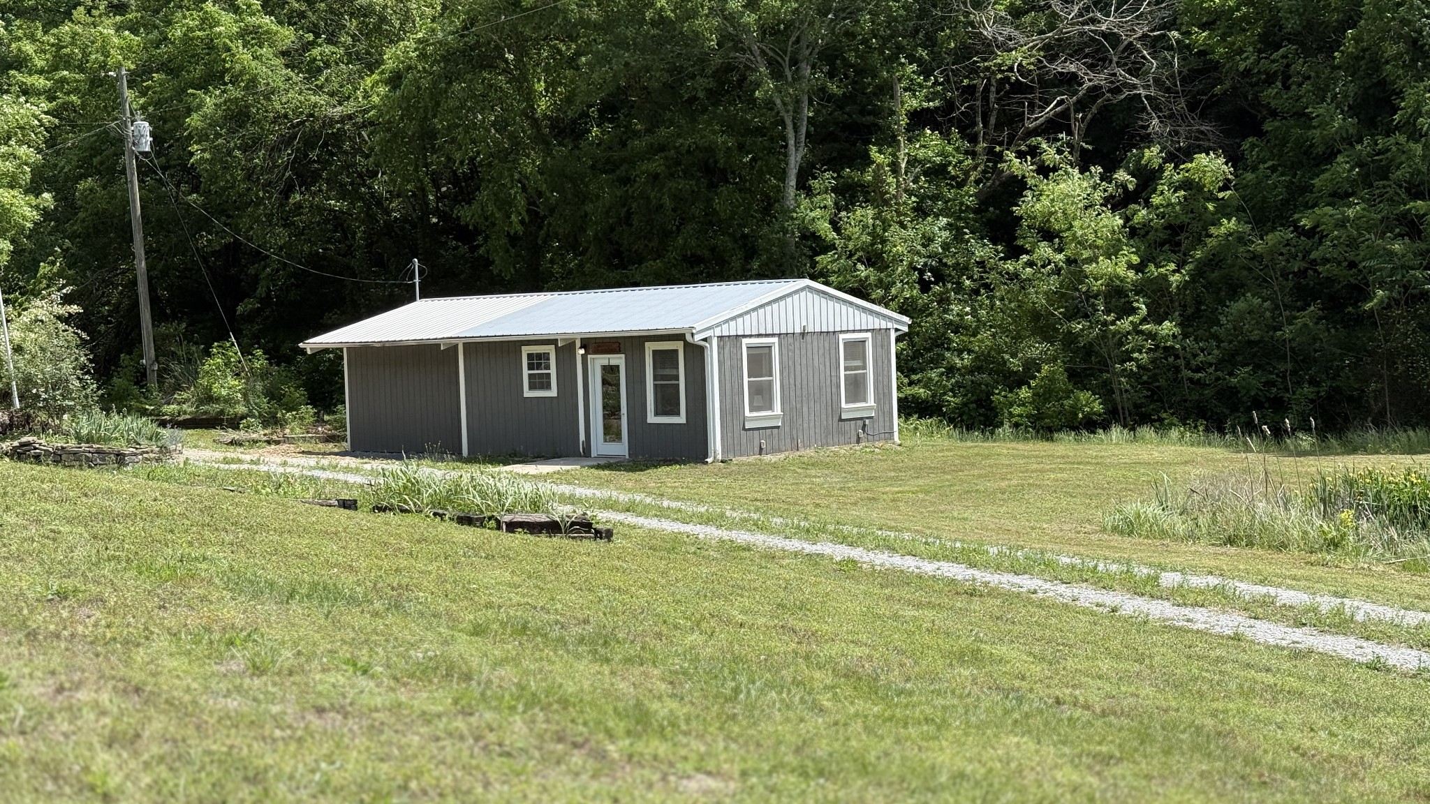 143 Buford Hughey Road Dellrose TN 38453