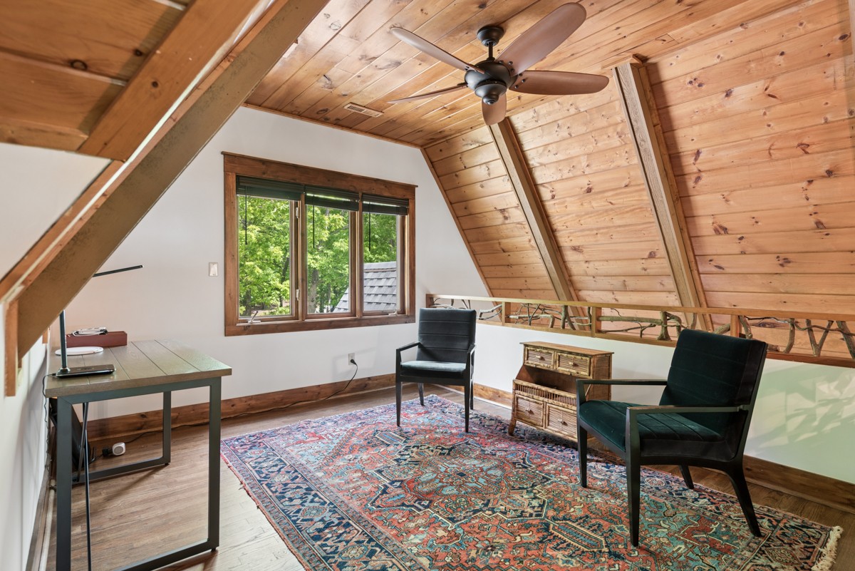 1517 Laurel Lake Drive Monteagle TN 37356
