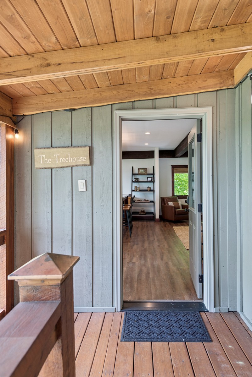 1517 Laurel Lake Drive Monteagle TN 37356