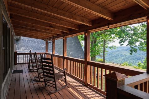 1517 Laurel Lake Drive Monteagle TN 37356