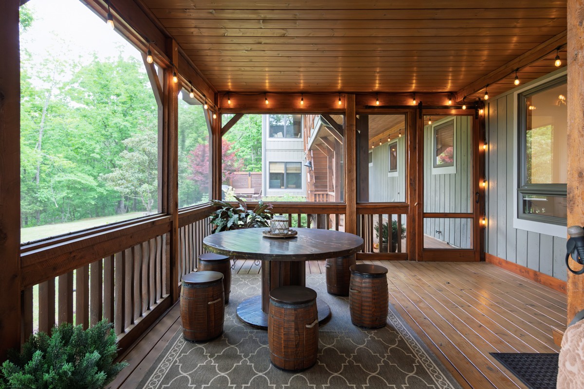 1517 Laurel Lake Drive Monteagle TN 37356