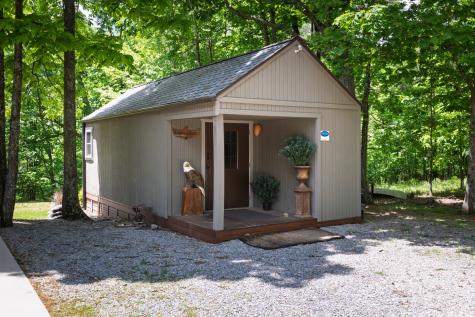 1517 Laurel Lake Drive Monteagle TN 37356