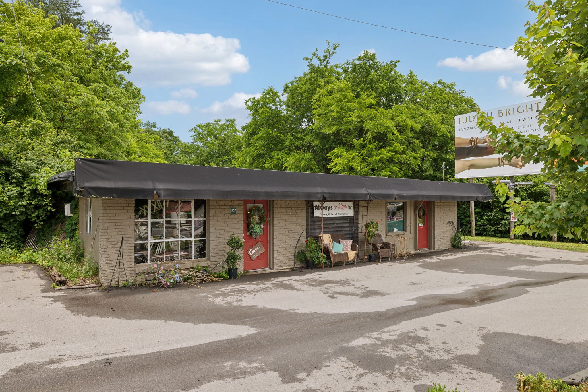 227 Franklin Road Franklin TN 37064