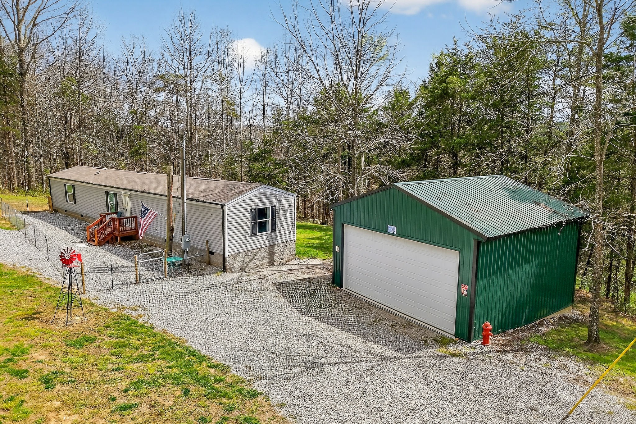 1237 Ridge Road Quebeck TN 38579
