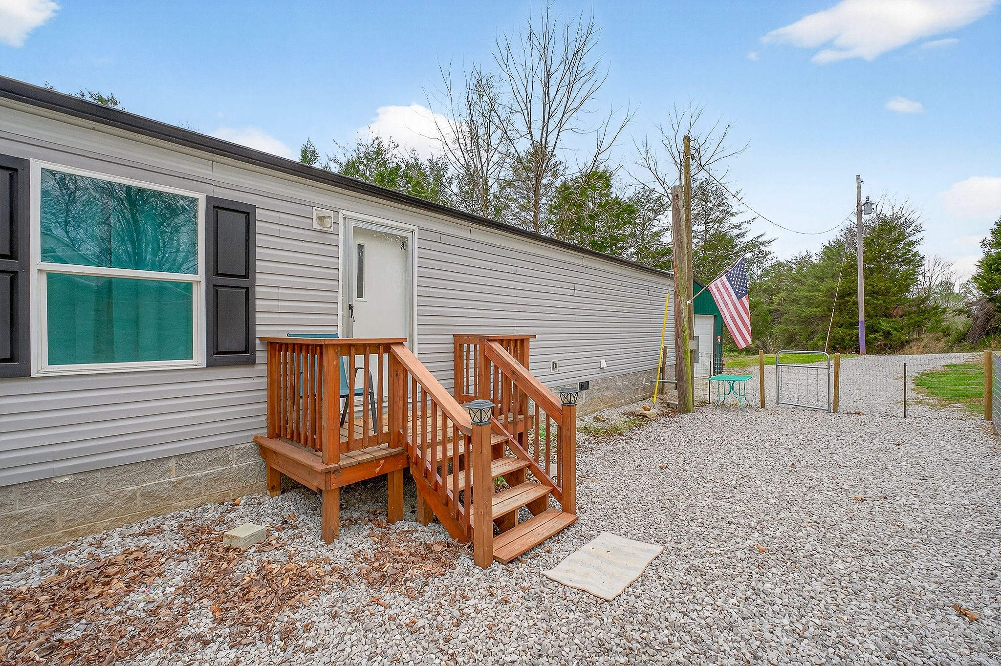 1237 Ridge Road Quebeck TN 38579
