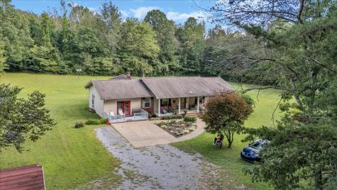 161 Brown Lane Tracy City TN 37387
