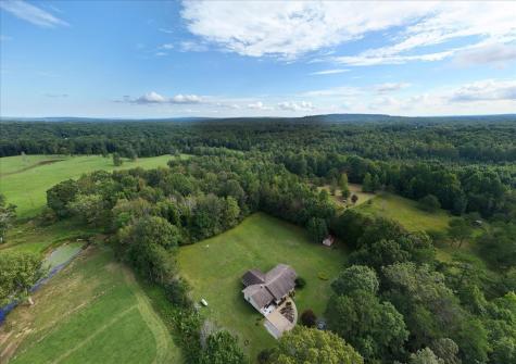 161 Brown Lane Tracy City TN 37387