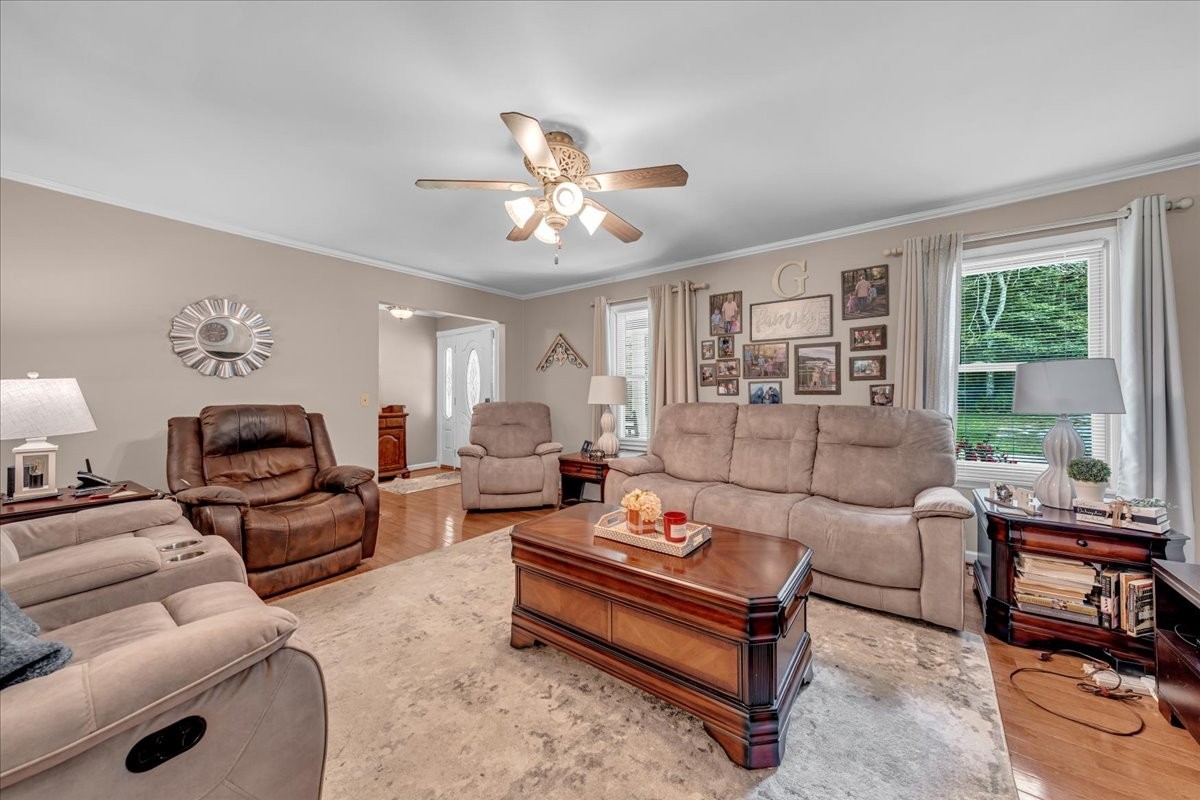161 Brown Lane Tracy City TN 37387