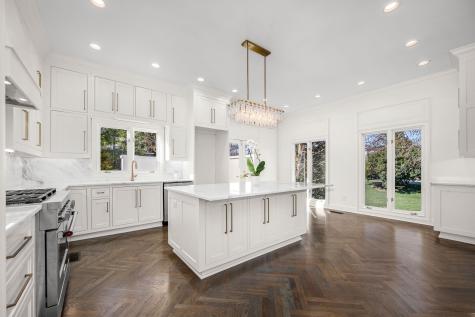 135 Abbottsford Nashville TN 37215