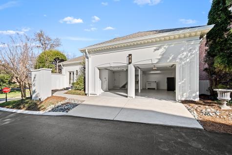 135 Abbottsford Nashville TN 37215