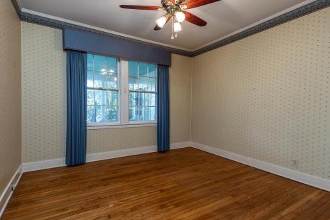8643 Poplar Pike Memphis TN 38138