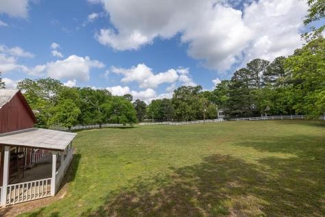 8643 Poplar Pike Memphis TN 38138