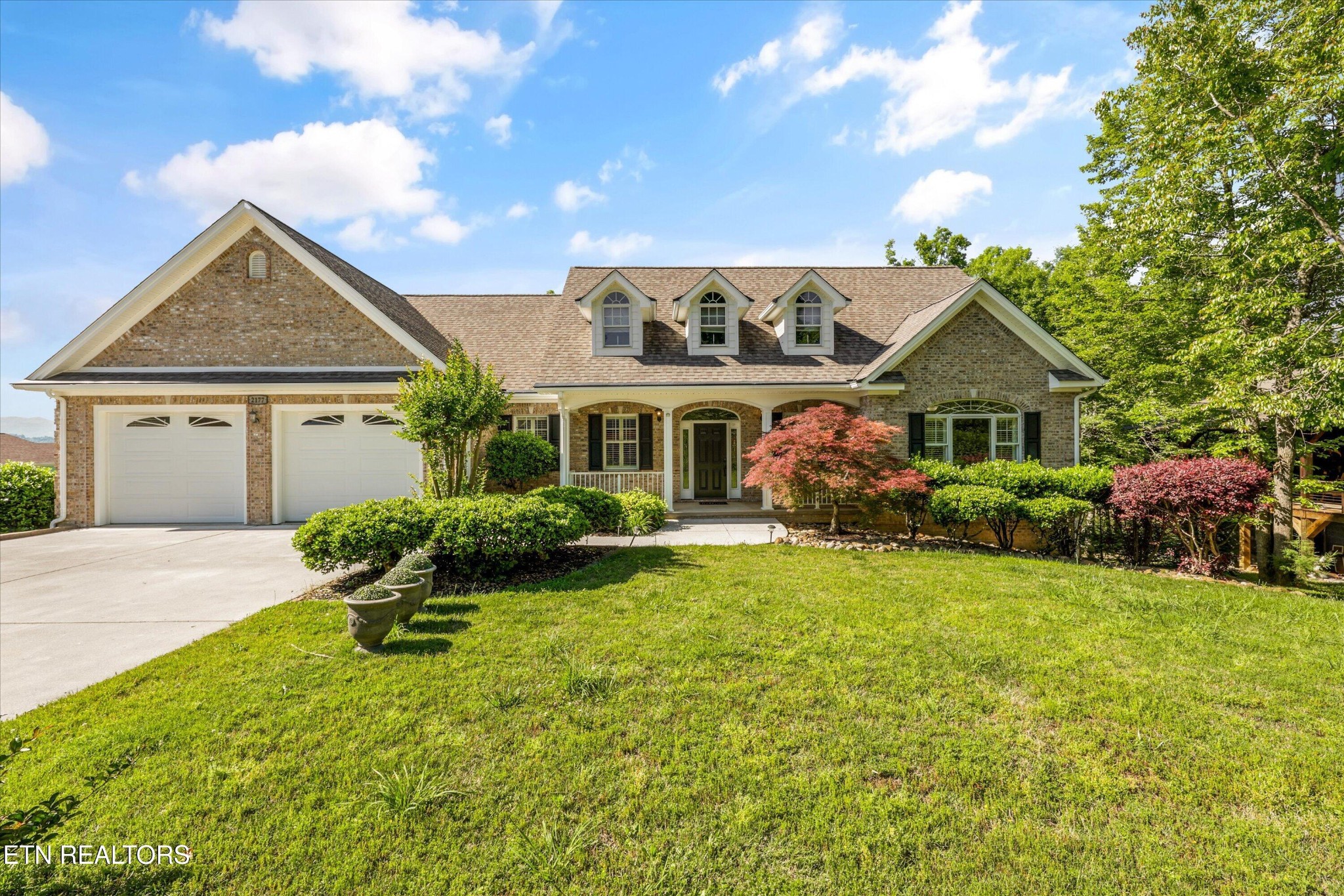 2177 Riverview Drive Dandridge TN 37725