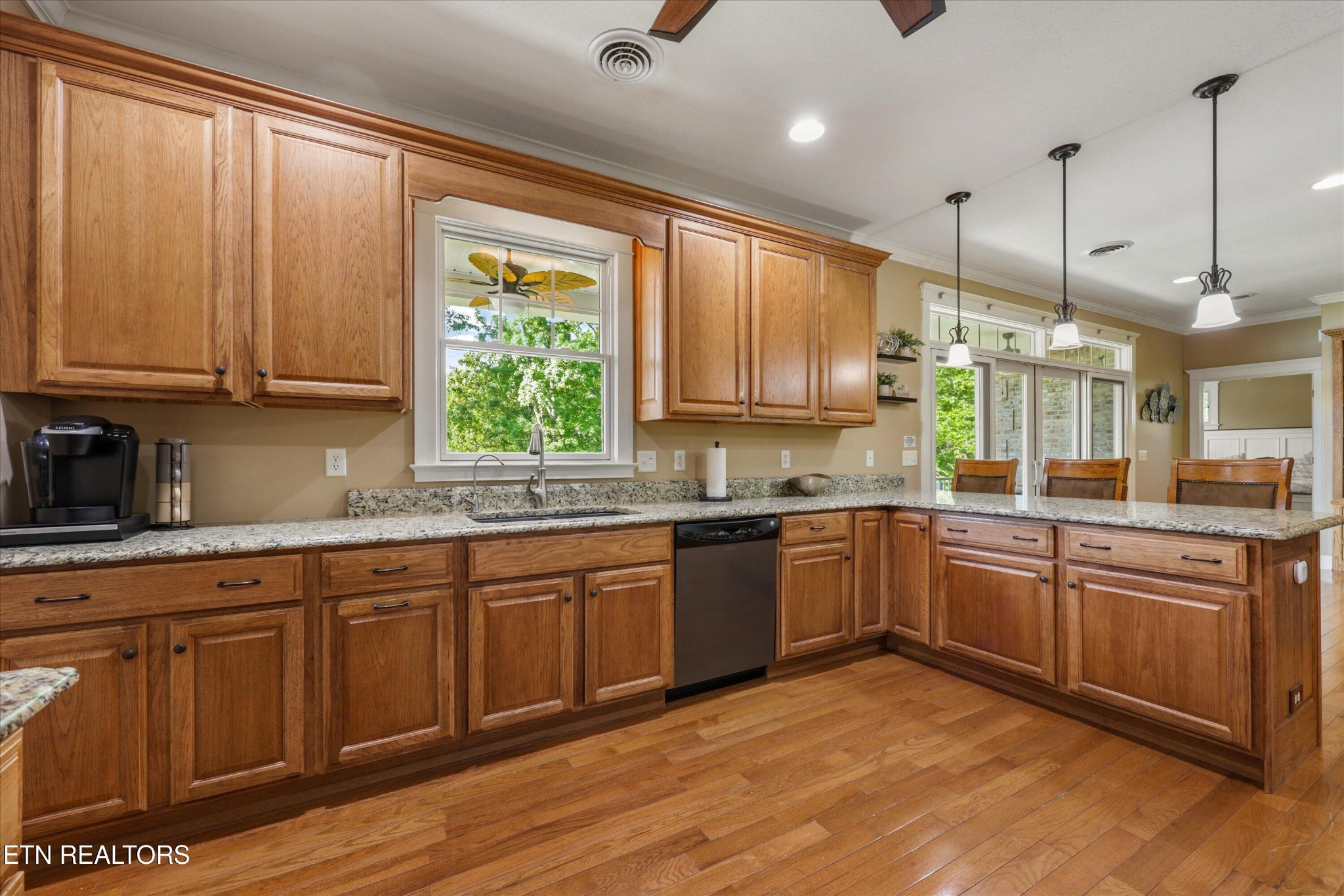 2177 Riverview Drive Dandridge TN 37725