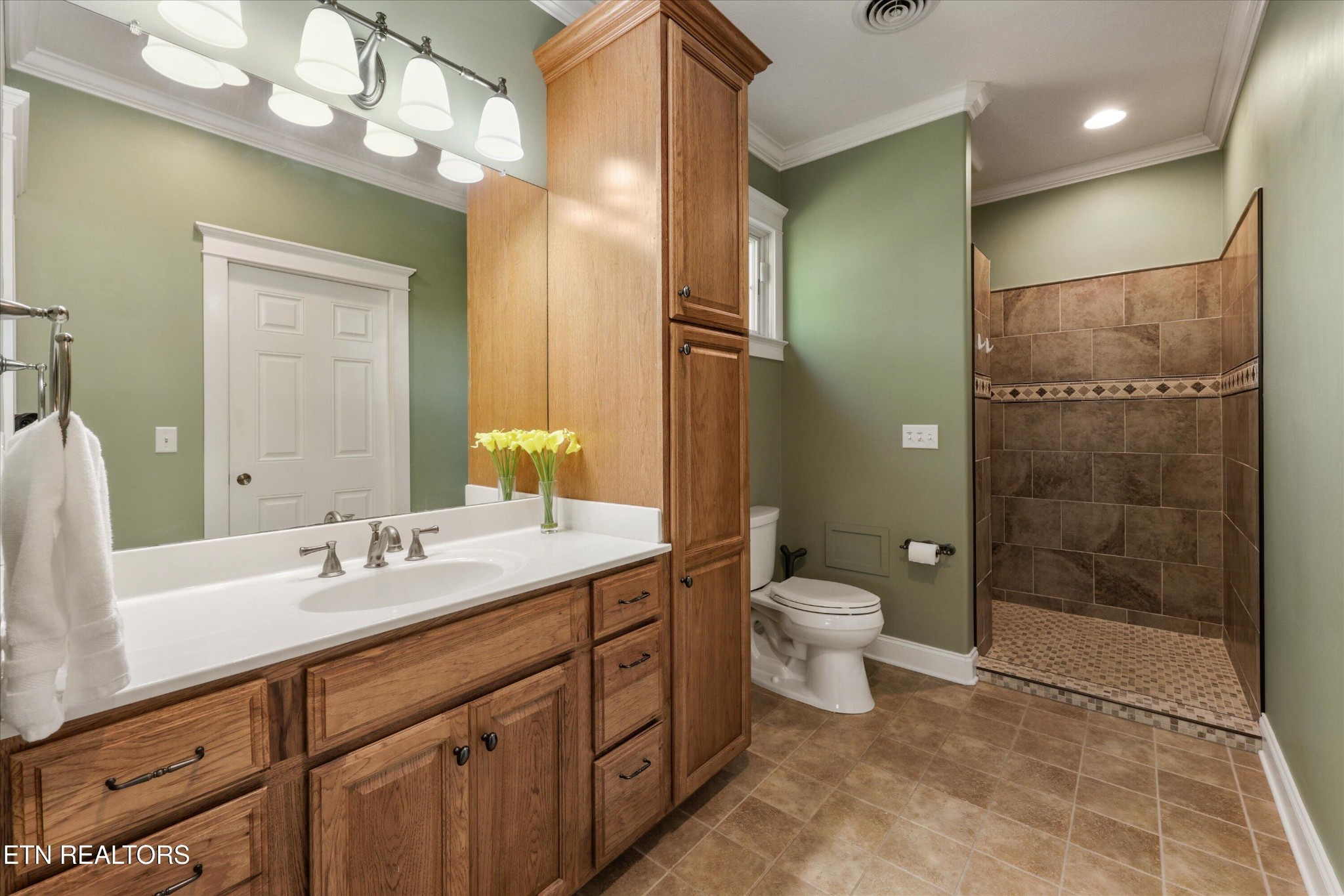 2177 Riverview Drive Dandridge TN 37725