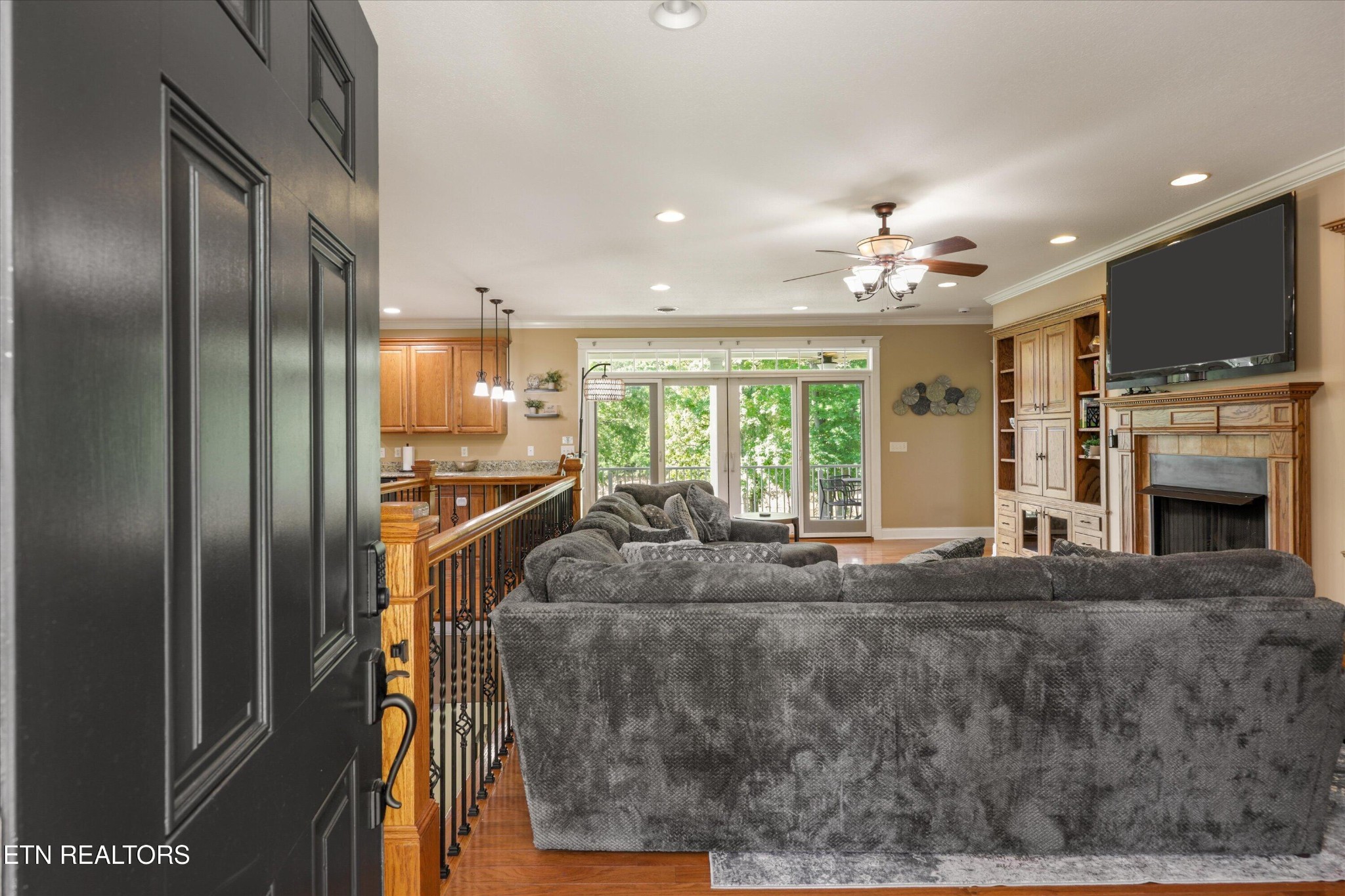 2177 Riverview Drive Dandridge TN 37725